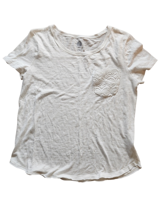 SO Tops - B2G1 FREE! SO White Scoop Neck Tee with Lace Pocket